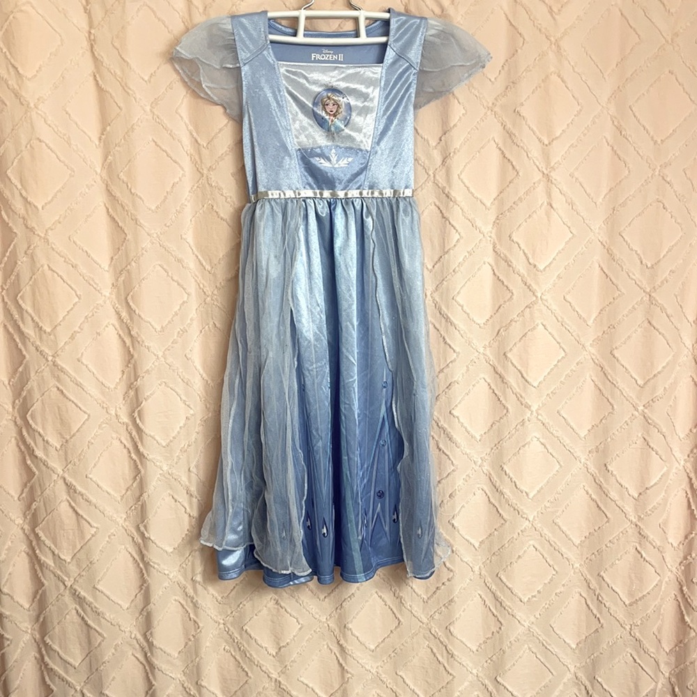 Nightgown for young girl